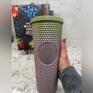 Starbucks Fall 2024 Metallic Green & Lilac Gradient Ombre Studded Tumbler. NWT!